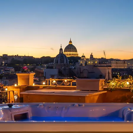 Navona Queen Rooftop