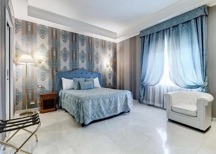 Navona Queen Rooftop Gasthuis 4*
